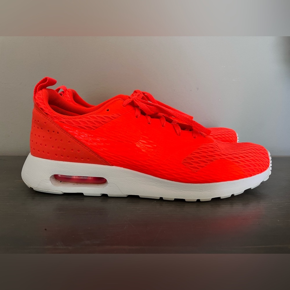 Nike Air Max - Orange - Size 11.5